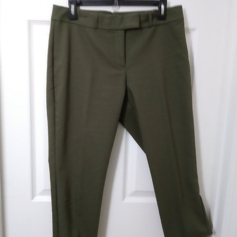 Liz Claiborne Olive Ankle Pants